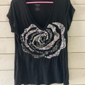 Rose tee